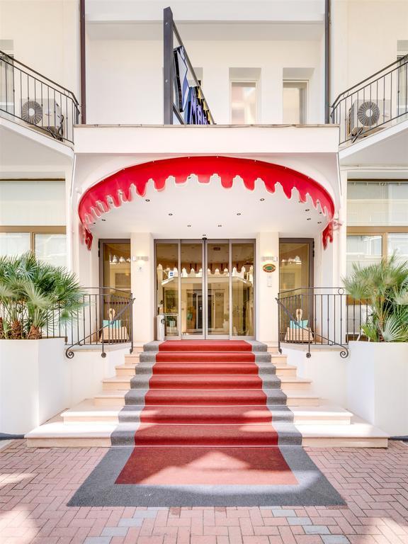 Hotel Manila リド・ディ・イエゾロ エクステリア 写真